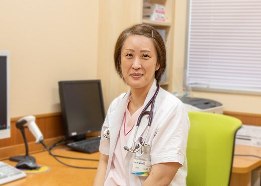 小島 友子